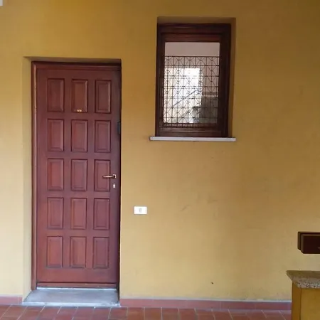 Bianca Studio Guanzate Exterior photo