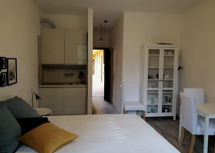 Bianca Studio